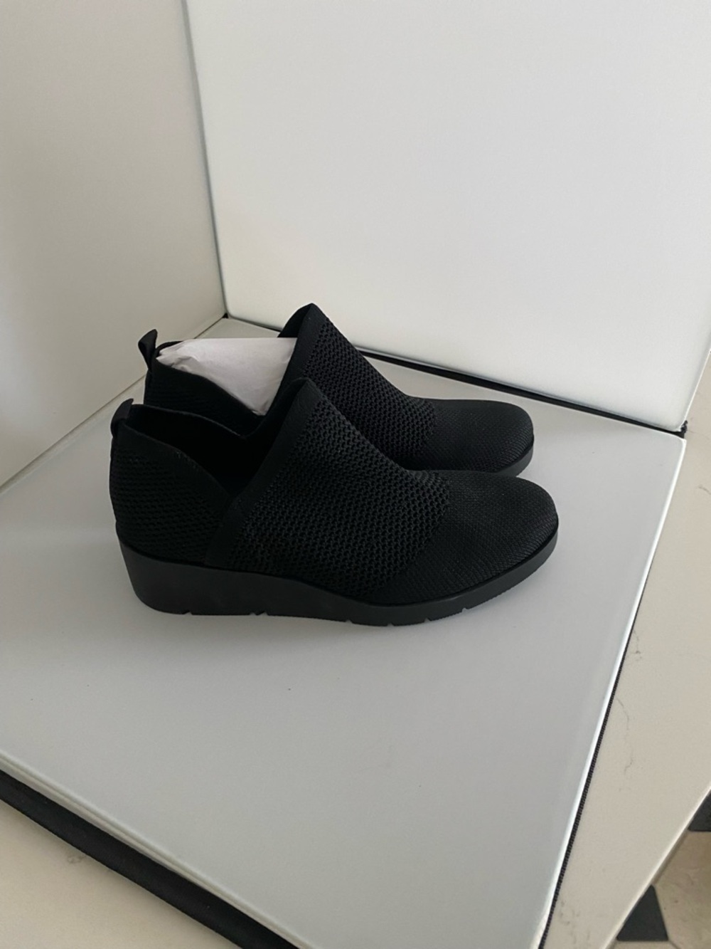 Anne Klein Black Slip-On Knit Wedge Booties, Size 6.5M